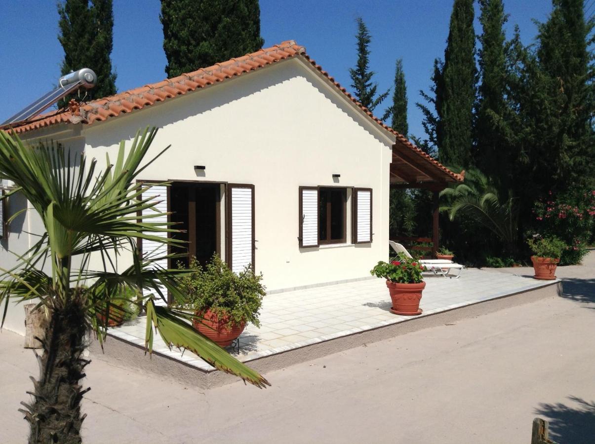 Gialova Garden Bungalow Extérieur photo