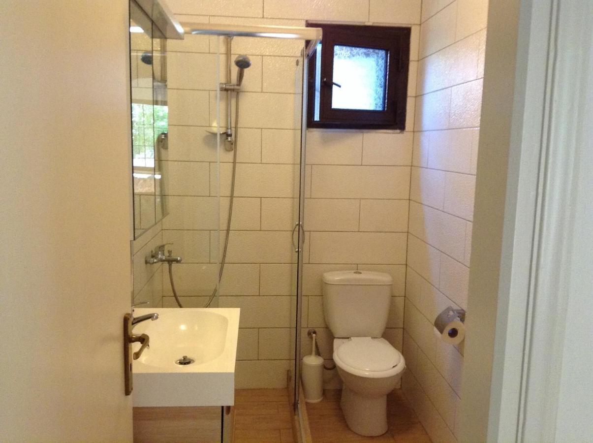 Gialova Garden Bungalow Extérieur photo