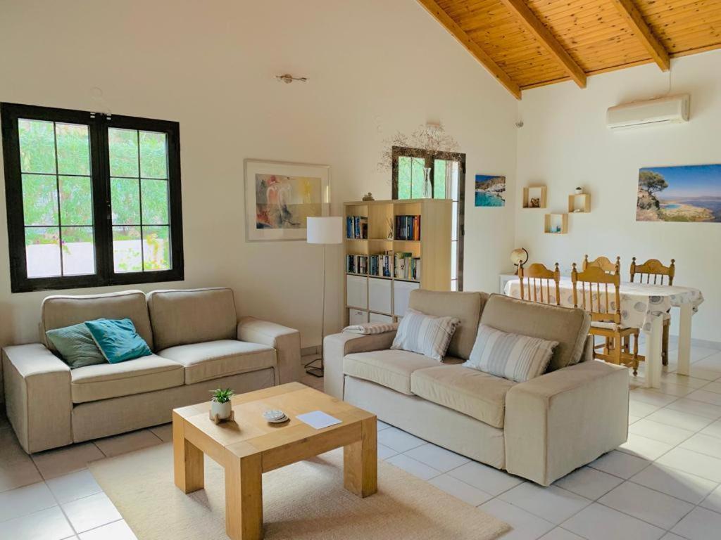 Gialova Garden Bungalow Extérieur photo