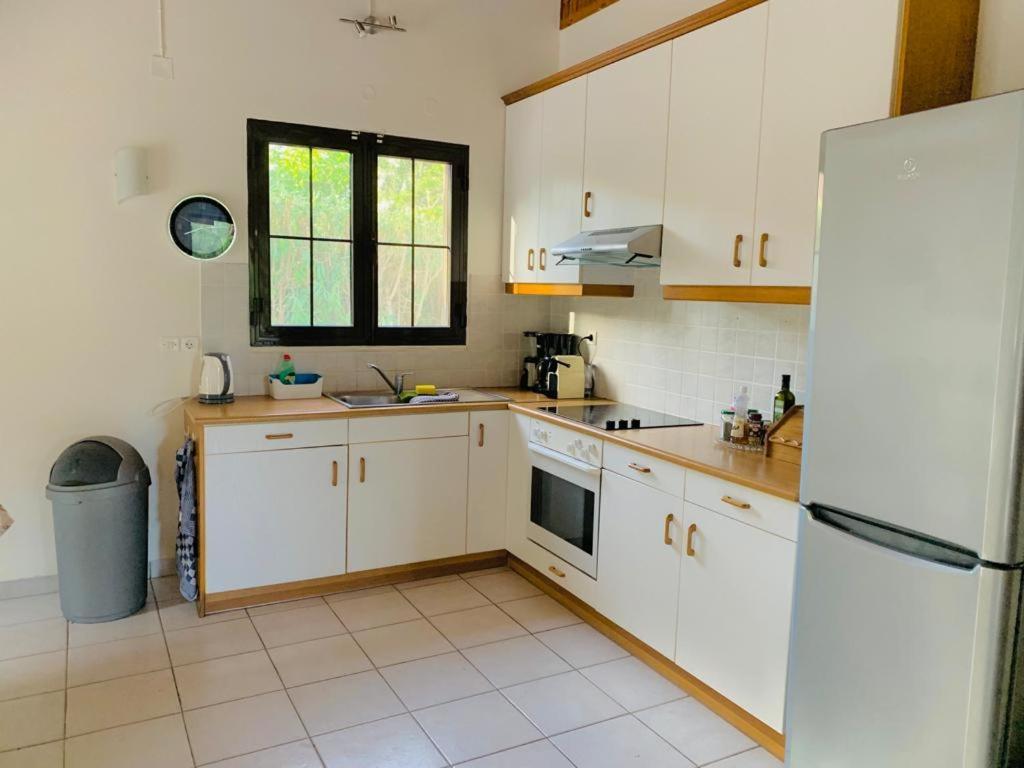 Gialova Garden Bungalow Extérieur photo