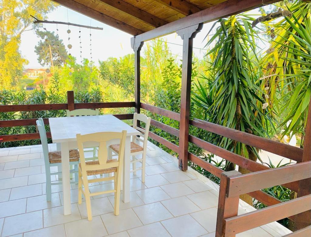 Gialova Garden Bungalow Extérieur photo